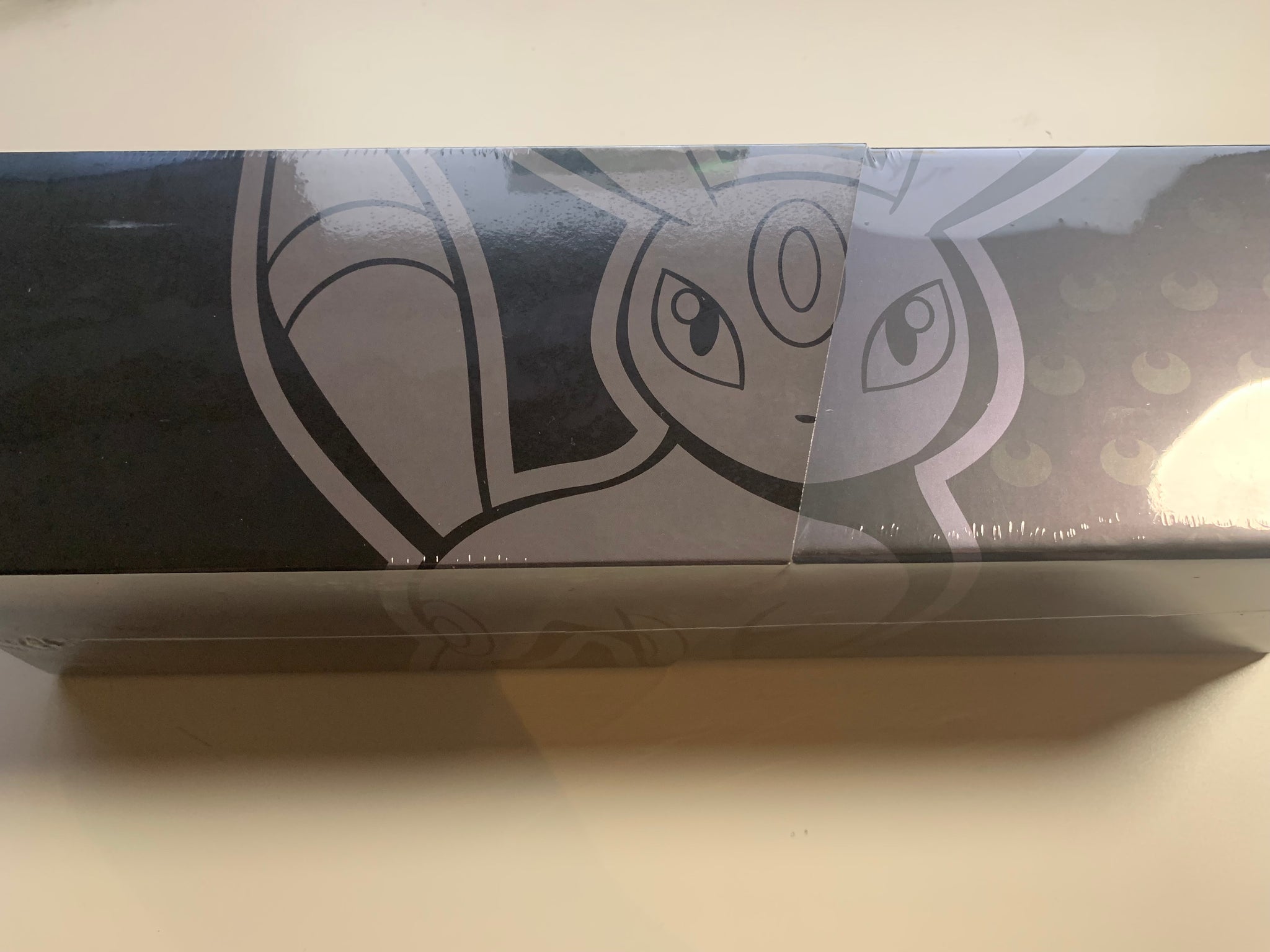 Pokemon TCG Chinese Sword & Shield Celebrations 25th Anniversary (s8a) Umbreon Collection Box