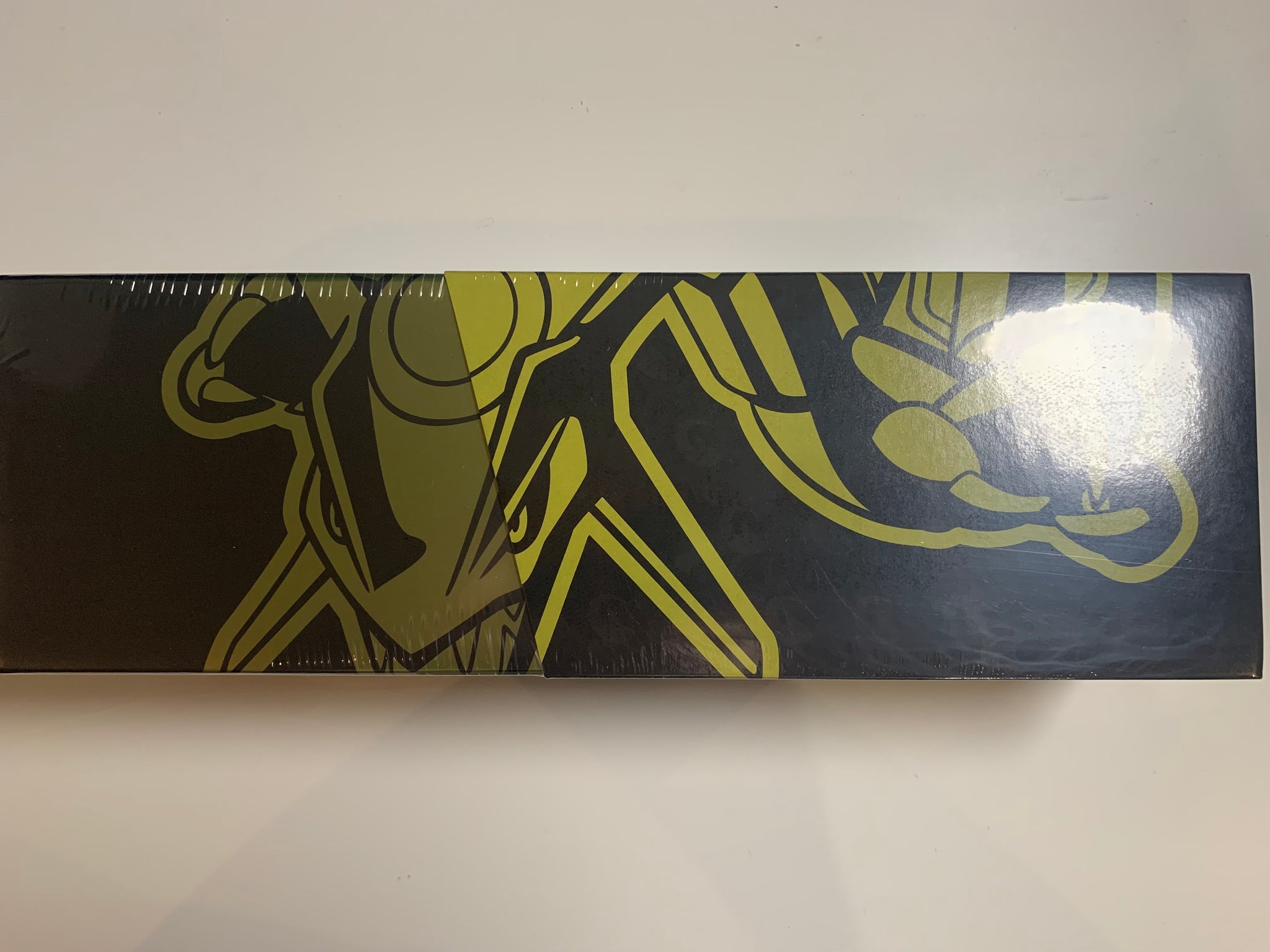 Pokemon TCG Chinese Sword & Shield Celebrations 25th Anniversary (s8a)  Rayquaza Collection Box